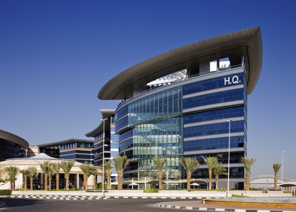 Set Up Your Company in Dubai Airport Free Zone (DAFZA)